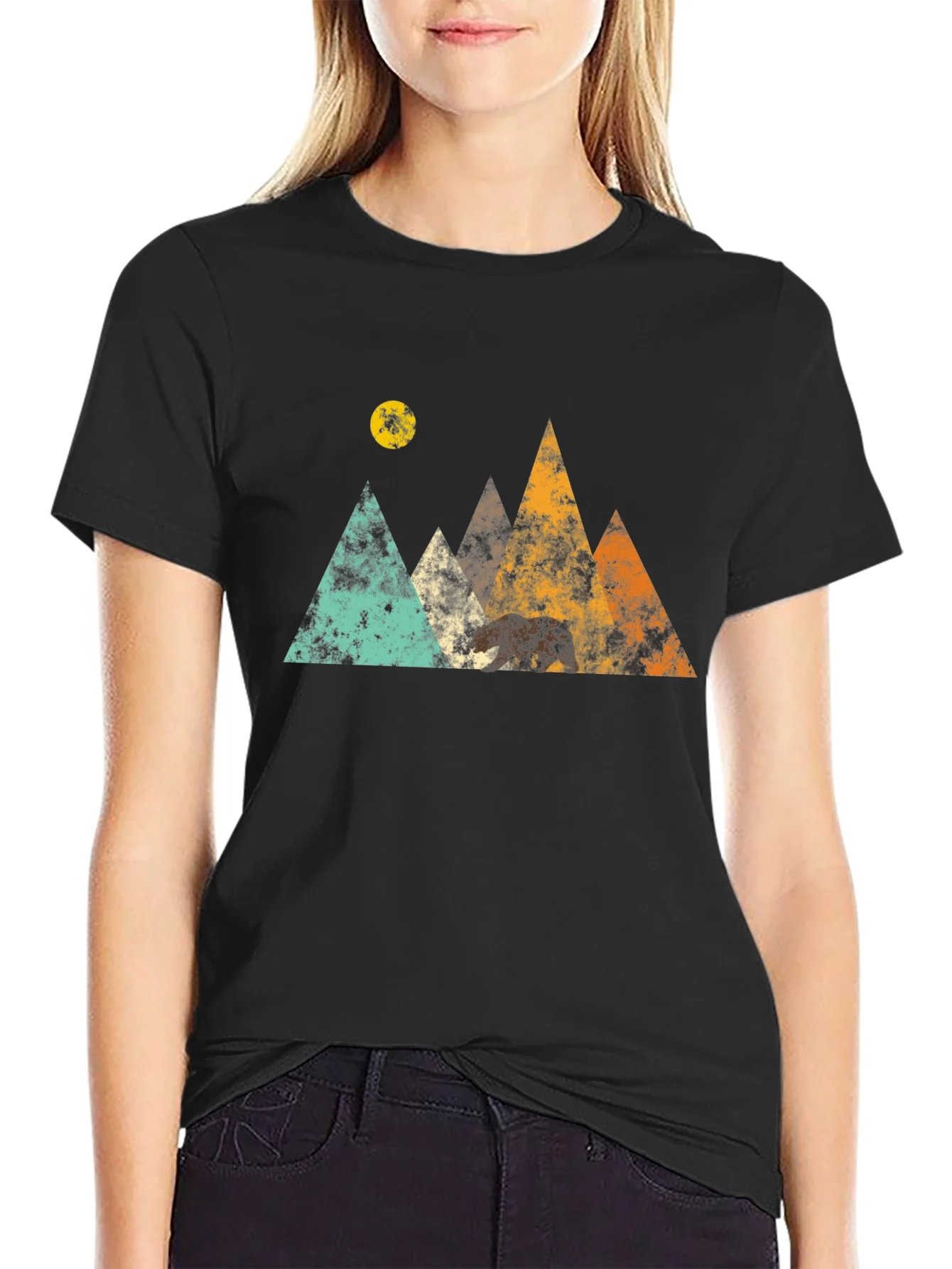 Mountain Bear Graphic Tee - Adventure Awaits